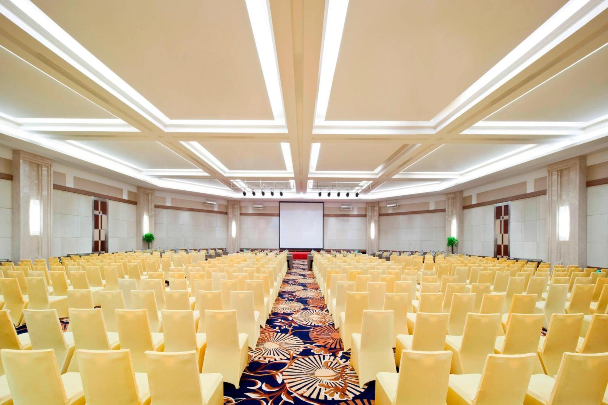 Four Points By Sheraton Qingdao, Chengyang Exterior photo